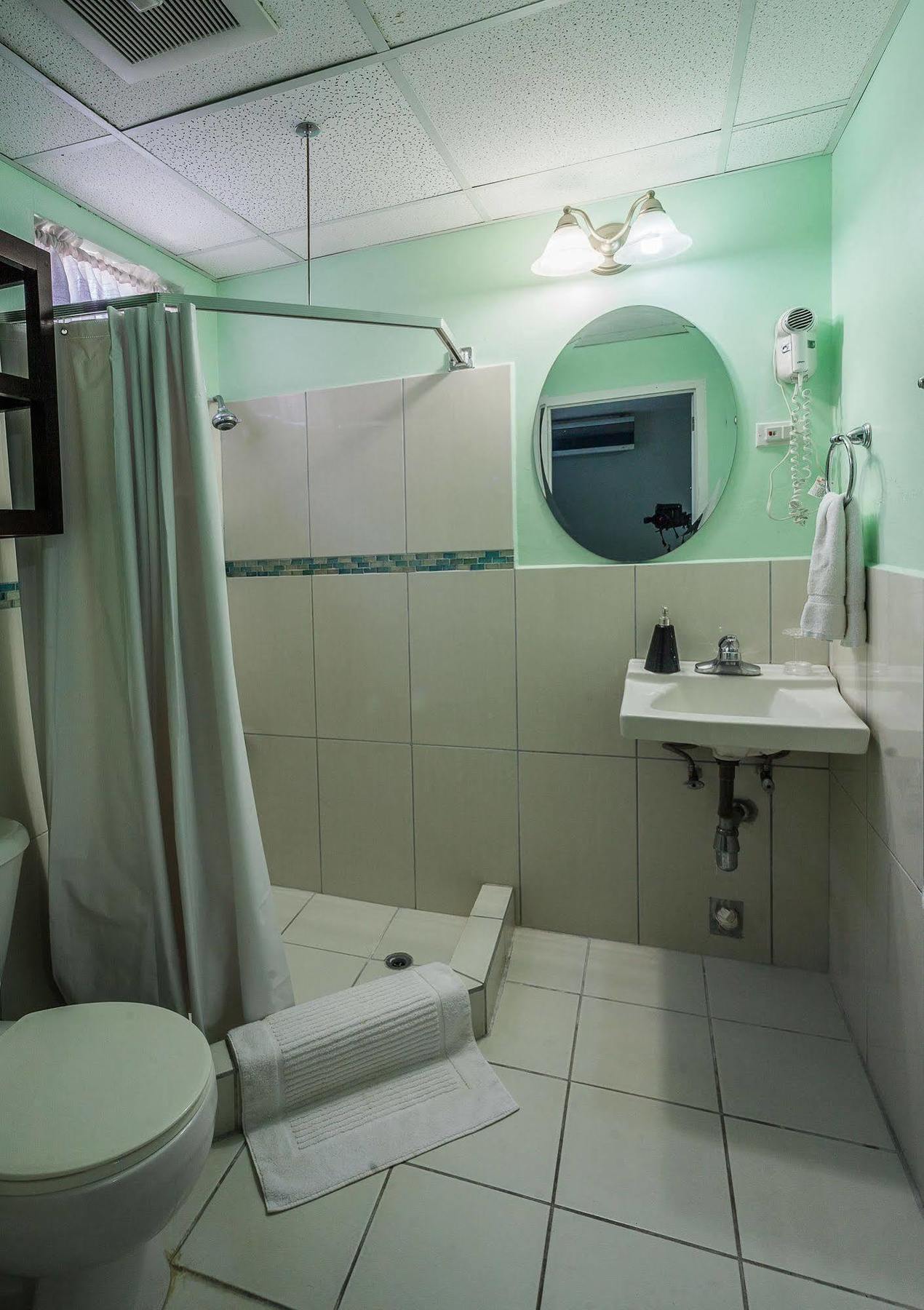 Port of Spain Inn At 87 المظهر الخارجي الصورة